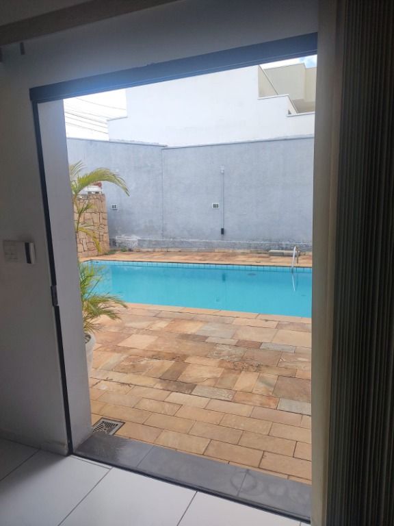 Sobrado à venda com 3 quartos, 240m² - Foto 20