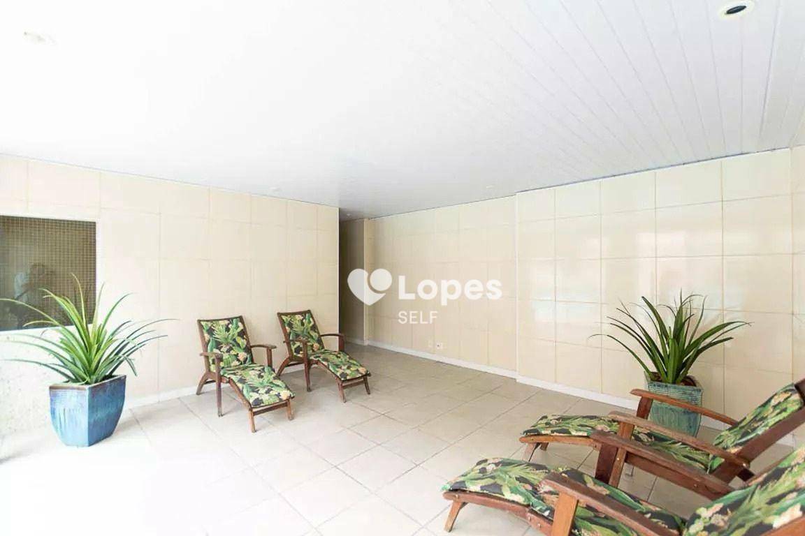 Apartamento à venda com 3 quartos, 98m² - Foto 17