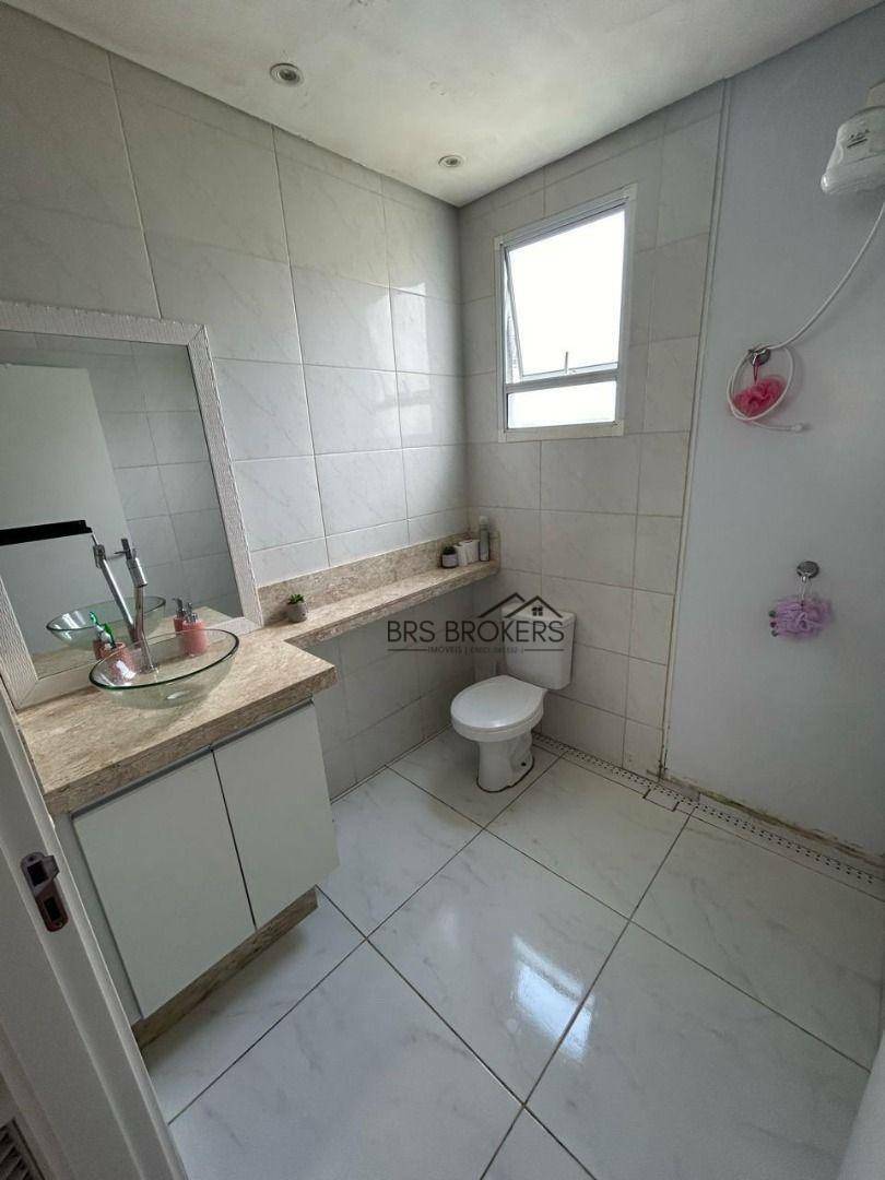 Apartamento à venda com 2 quartos, 44m² - Foto 10