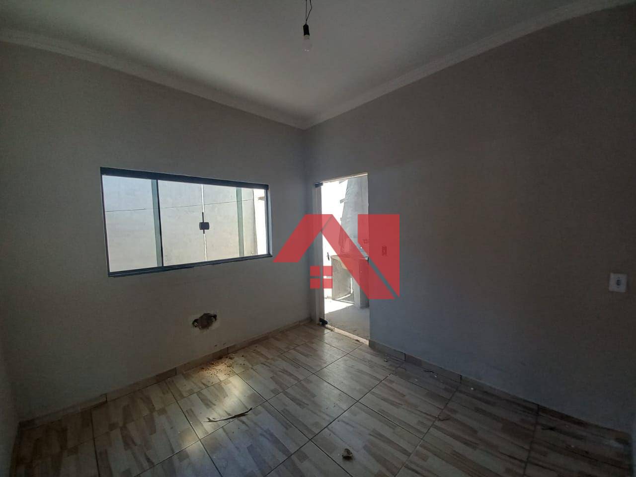 Casa à venda com 2 quartos, 80m² - Foto 9