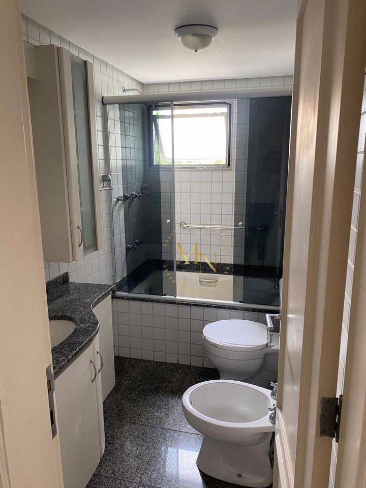 Apartamento à venda com 3 quartos, 134m² - Foto 21