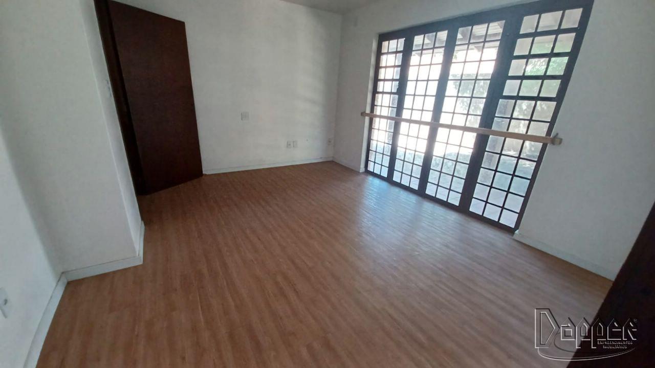 Casa à venda com 3 quartos, 233m² - Foto 6