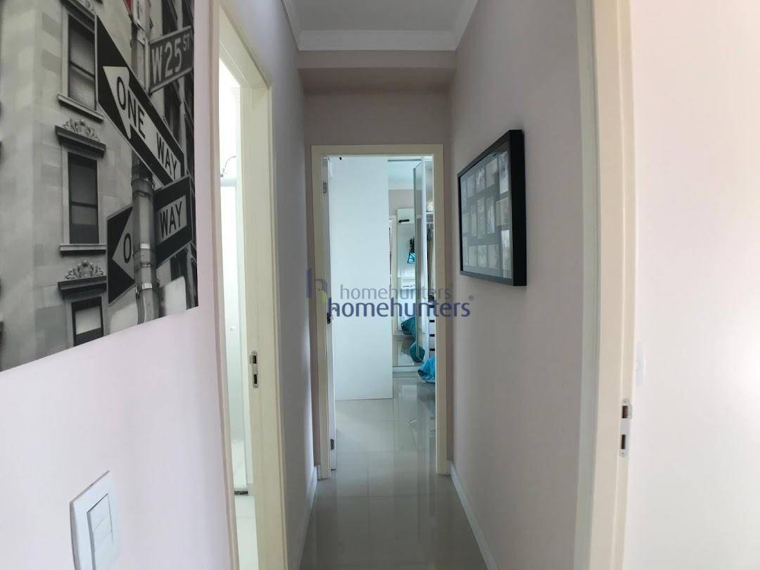 Apartamento à venda com 2 quartos, 66m² - Foto 17