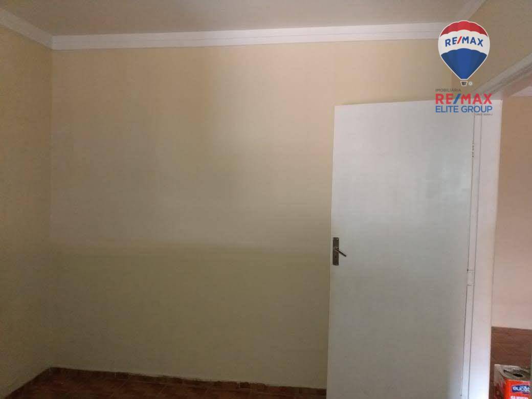 Casa à venda com 3 quartos, 120m² - Foto 14