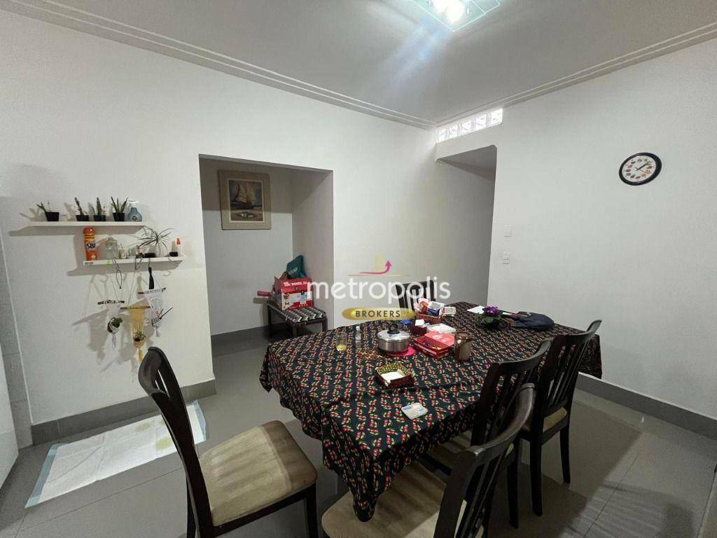 Casa à venda com 4 quartos, 240m² - Foto 27