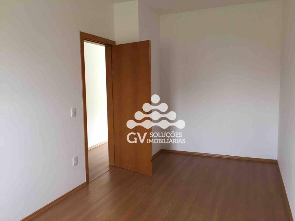 Casa de Condomínio à venda com 4 quartos, 145m² - Foto 2