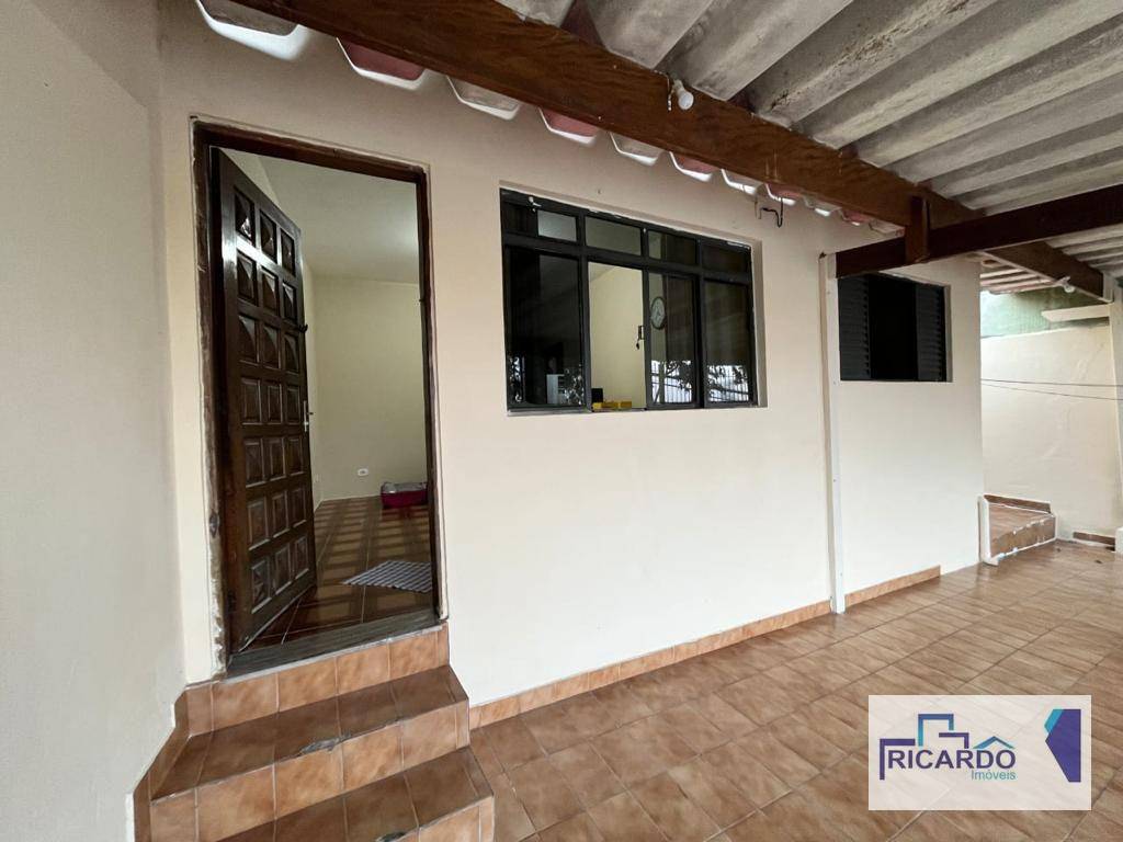 Casa à venda com 2 quartos, 250M2 - Foto 1