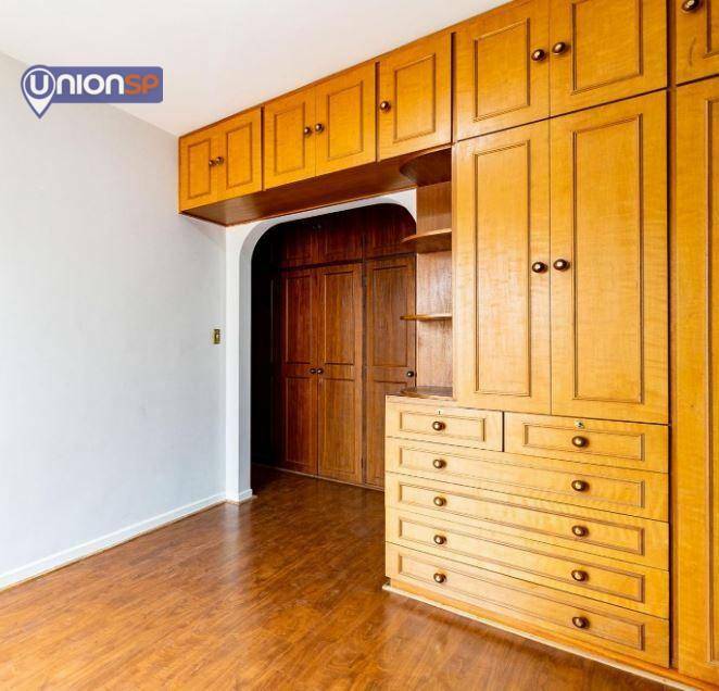 Apartamento à venda com 3 quartos, 112m² - Foto 11