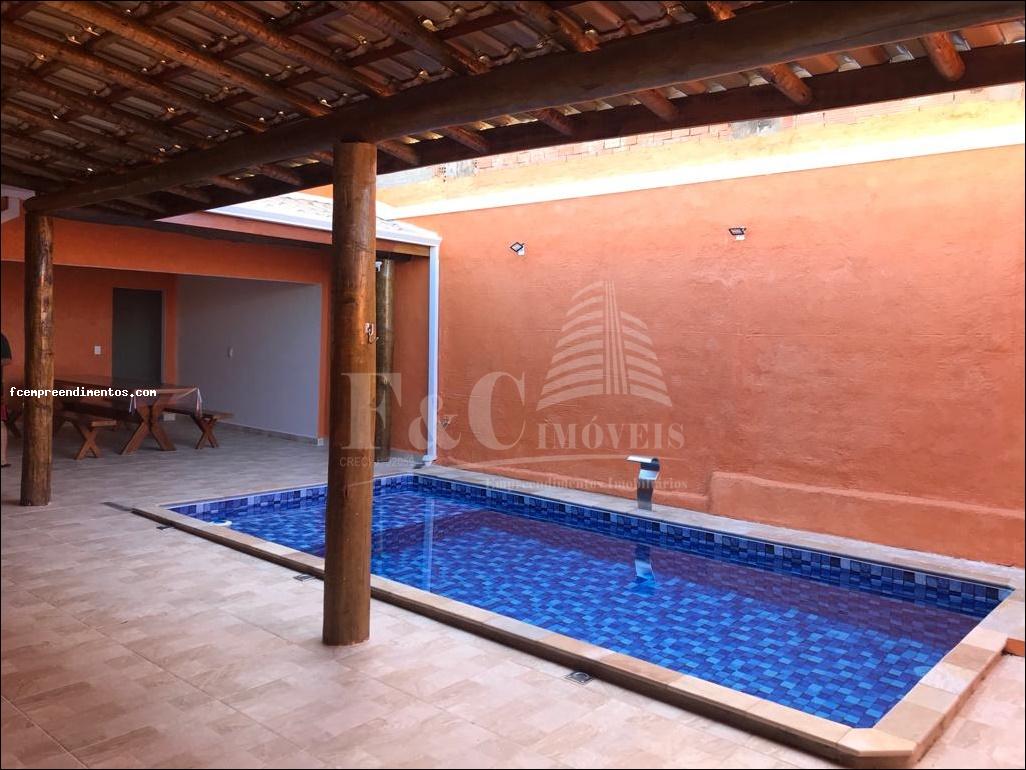 Casa à venda com 2 quartos, 201m² - Foto 3