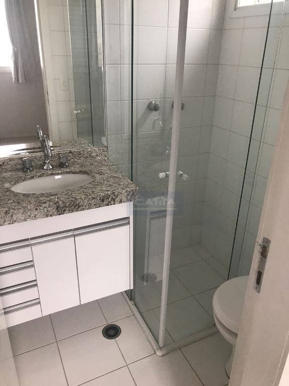 Apartamento para alugar com 3 quartos, 74m² - Foto 10