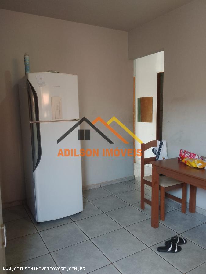 Casa à venda com 2 quartos, 200m² - Foto 9