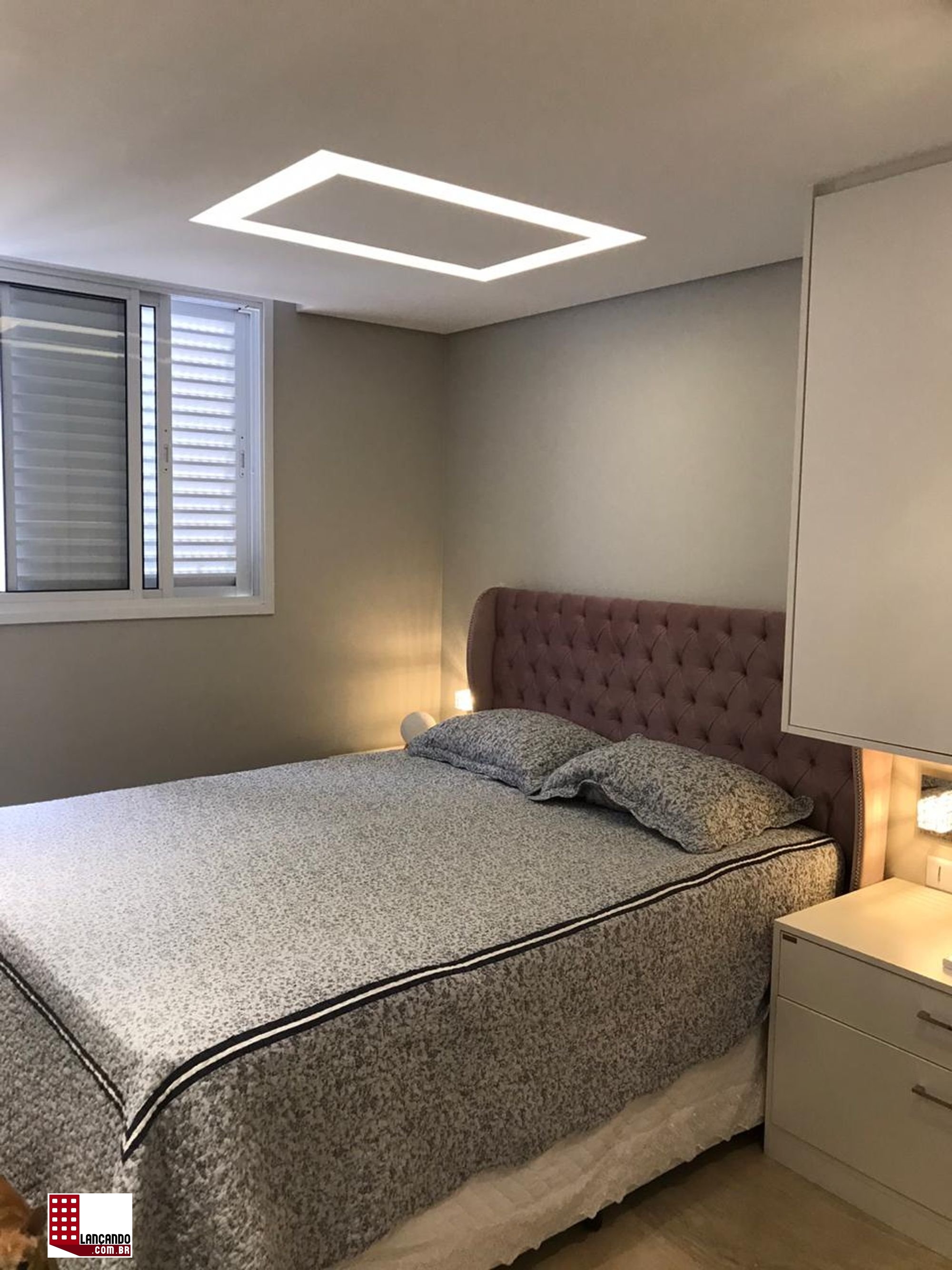 Apartamento à venda com 2 quartos, 61m² - Foto 9