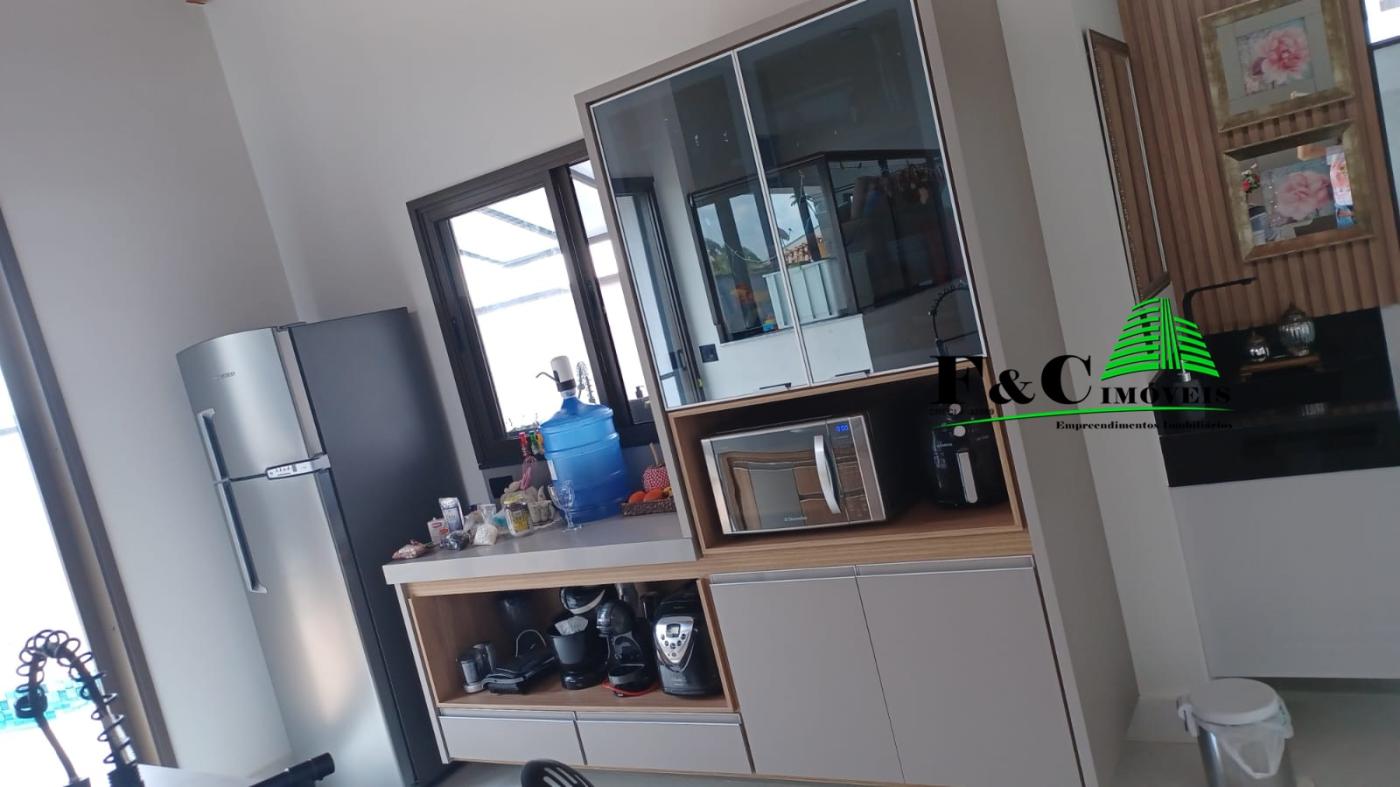 Casa de Condomínio para alugar com 2 quartos, 264m² - Foto 14