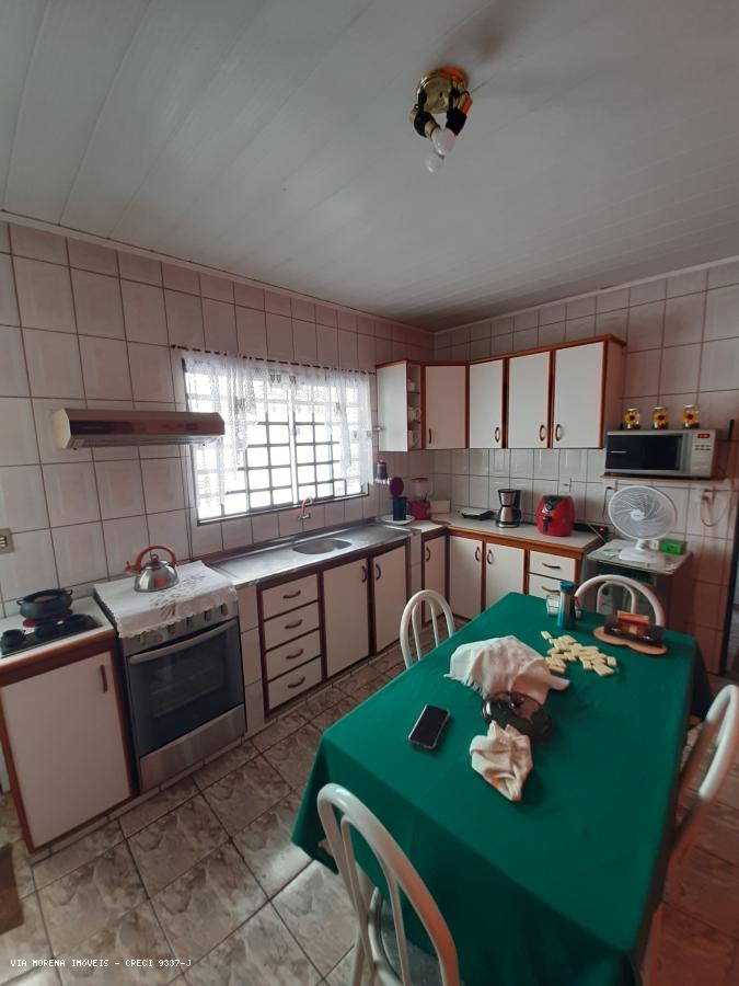 Casa à venda com 5 quartos, 300m² - Foto 16