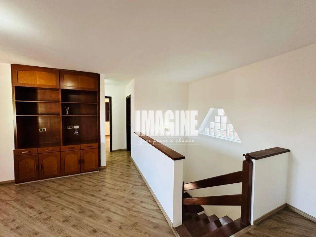 Casa à venda com 4 quartos, 340m² - Foto 5