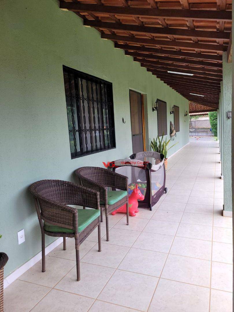 Chácara à venda com 3 quartos, 249m² - Foto 5