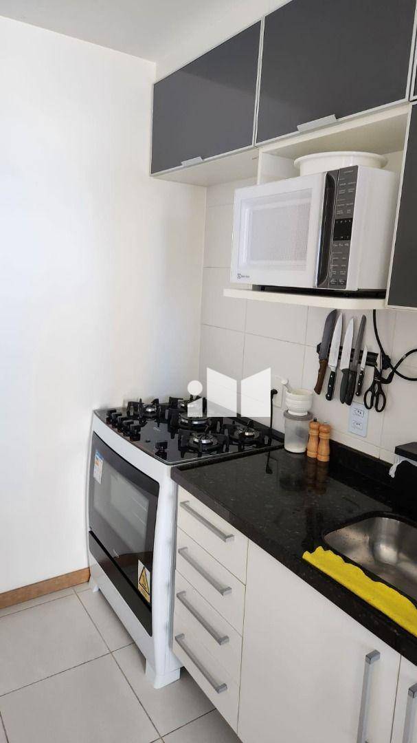 Apartamento à venda com 2 quartos, 68m² - Foto 8