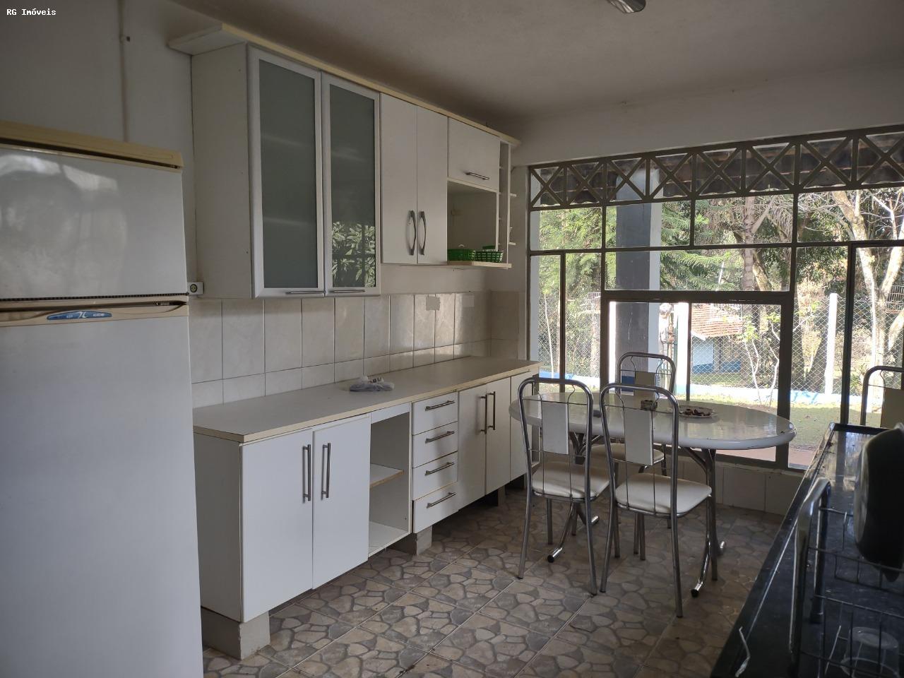 Sítio à venda com 3 quartos, 220m² - Foto 36