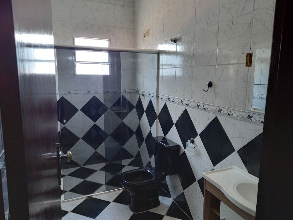 Sobrado à venda com 4 quartos, 222m² - Foto 4