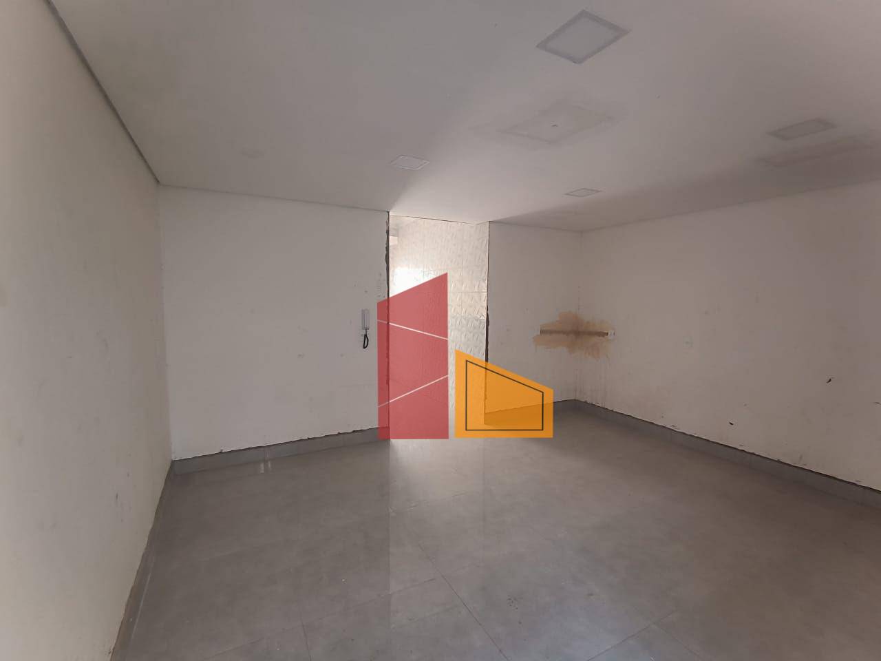 Casa à venda com 2 quartos, 120m² - Foto 3