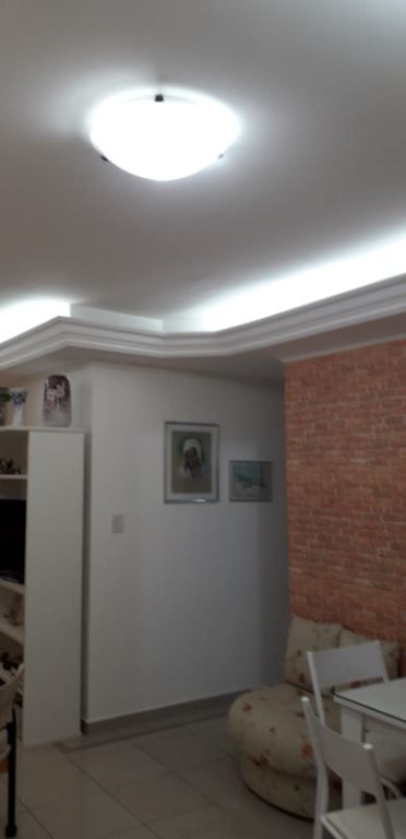 Apartamento à venda com 2 quartos, 60m² - Foto 18