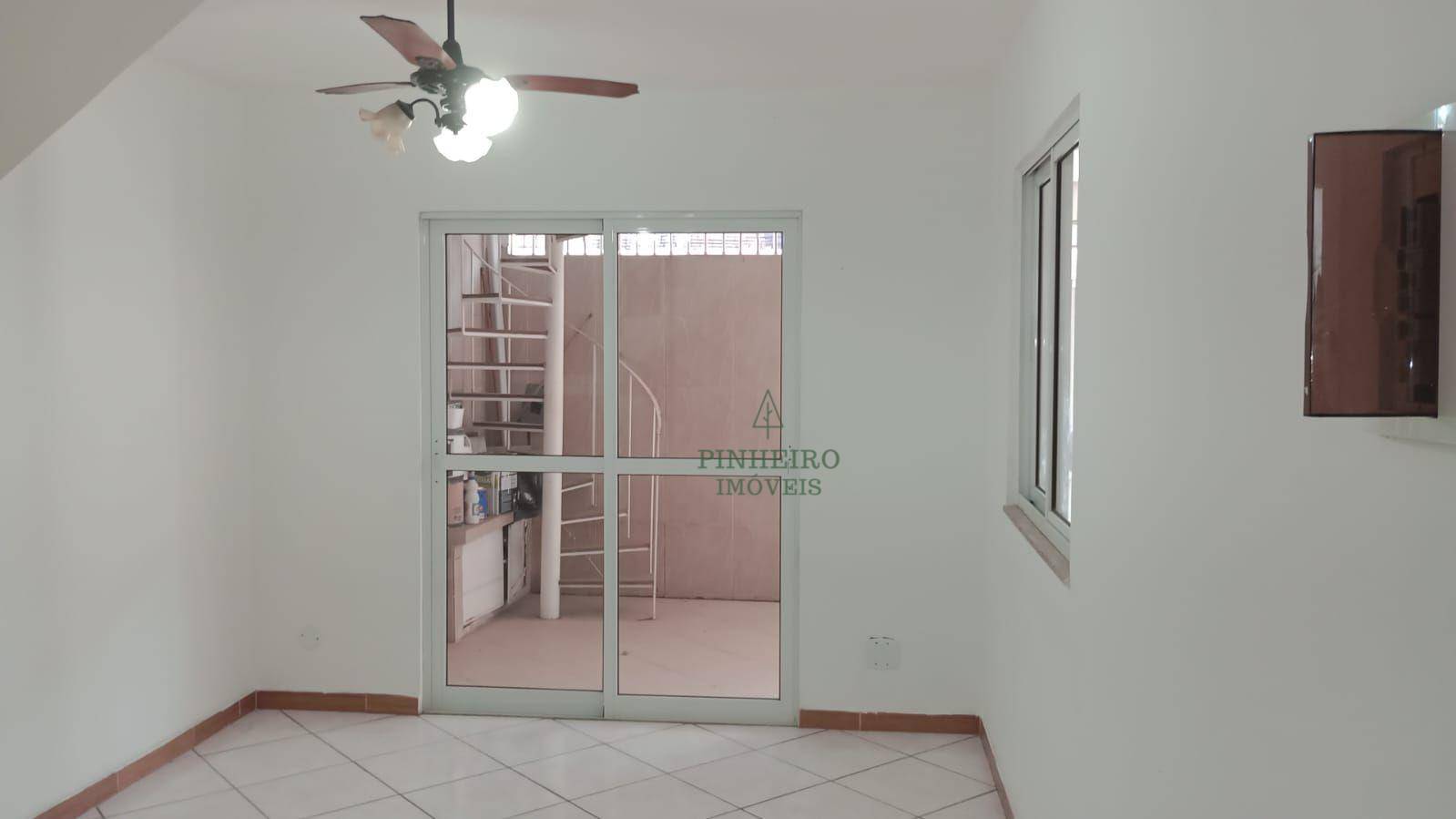 Casa à venda com 3 quartos, 130m² - Foto 8