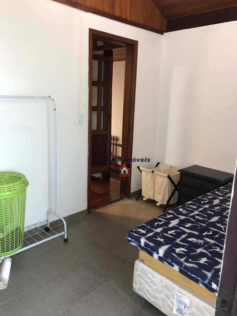 Casa à venda com 4 quartos, 120m² - Foto 14