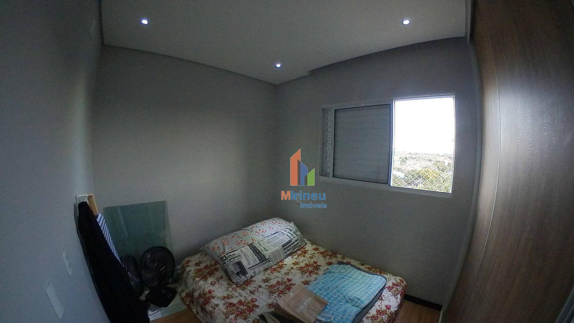 Apartamento à venda com 2 quartos, 56m² - Foto 19