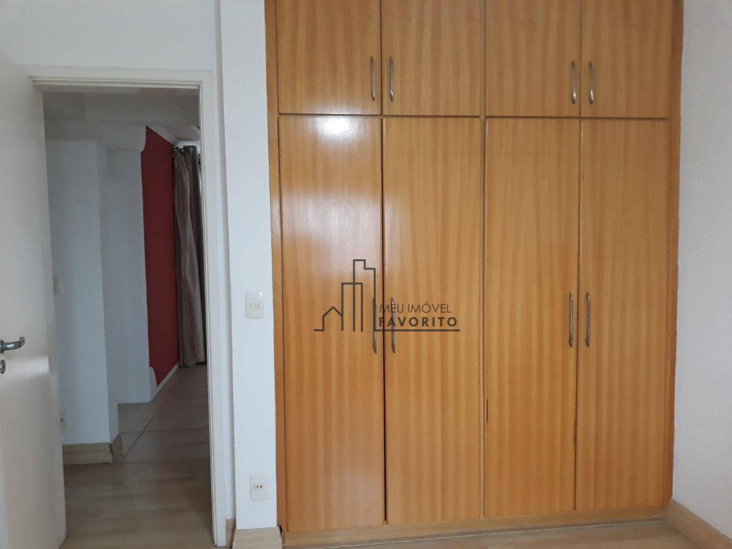 Apartamento para alugar com 3 quartos, 180m² - Foto 14