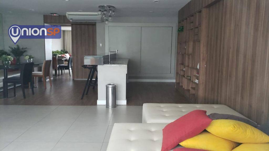 Apartamento à venda com 1 quarto, 43m² - Foto 13