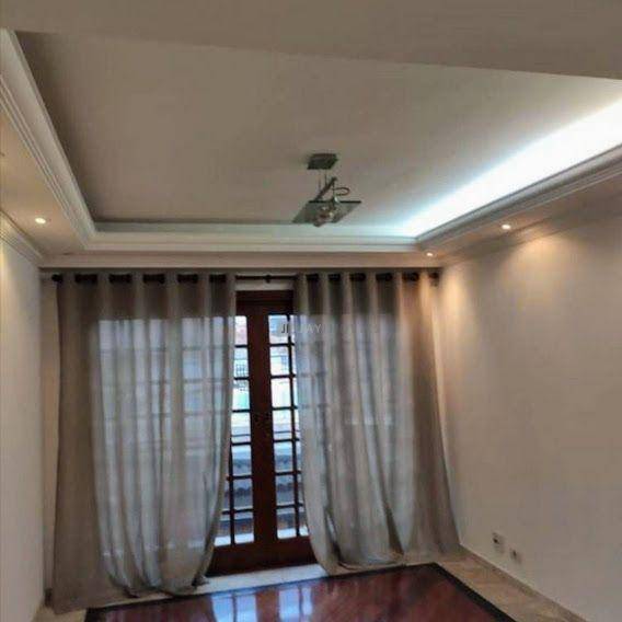 Casa à venda com 3 quartos, 152m² - Foto 1