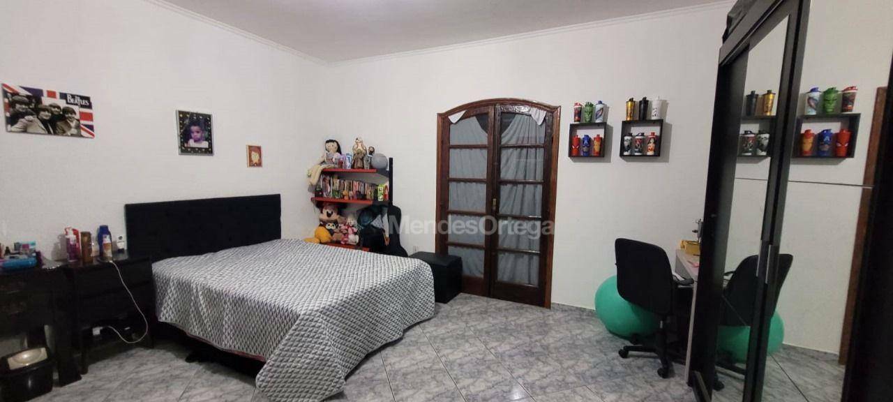 Casa à venda com 2 quartos, 187m² - Foto 15