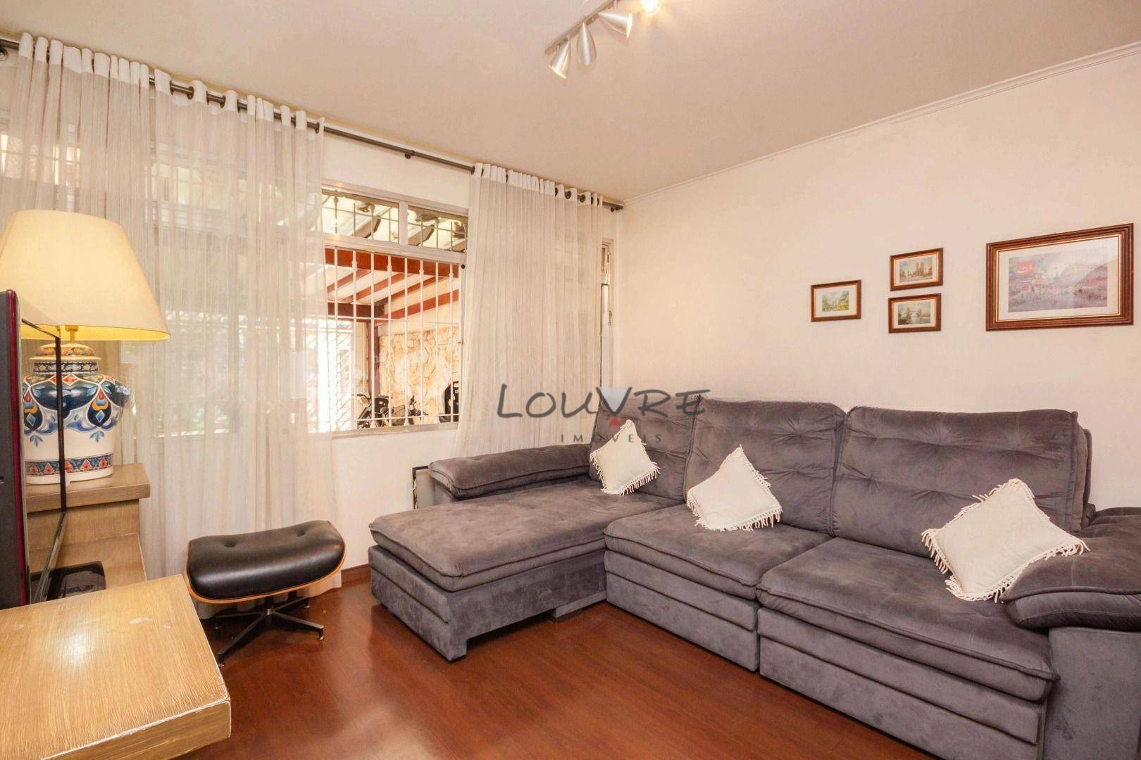 Casa à venda com 3 quartos, 147m² - Foto 1