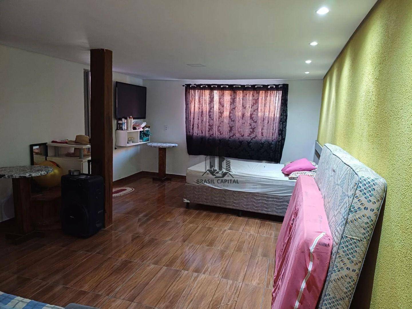 Chácara à venda com 2 quartos, 200m² - Foto 14