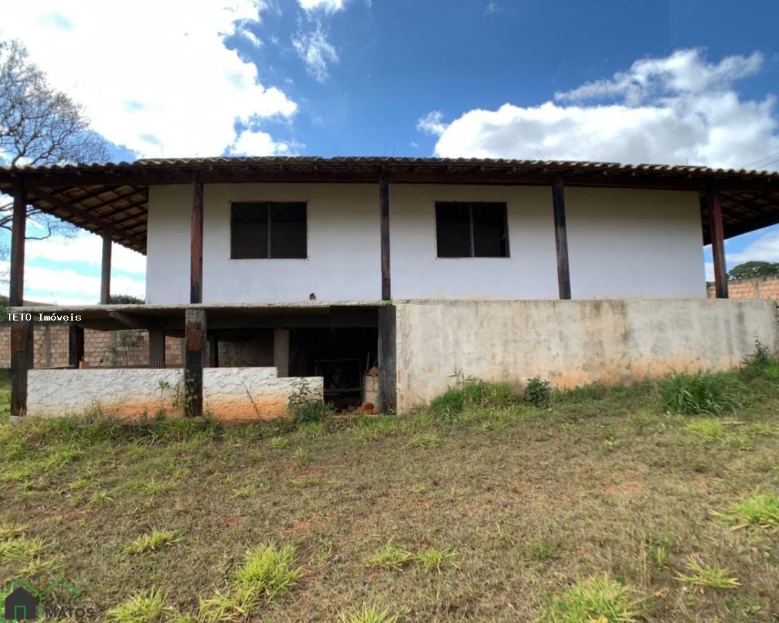 Casa à venda com 2 quartos, 1600m² - Foto 7