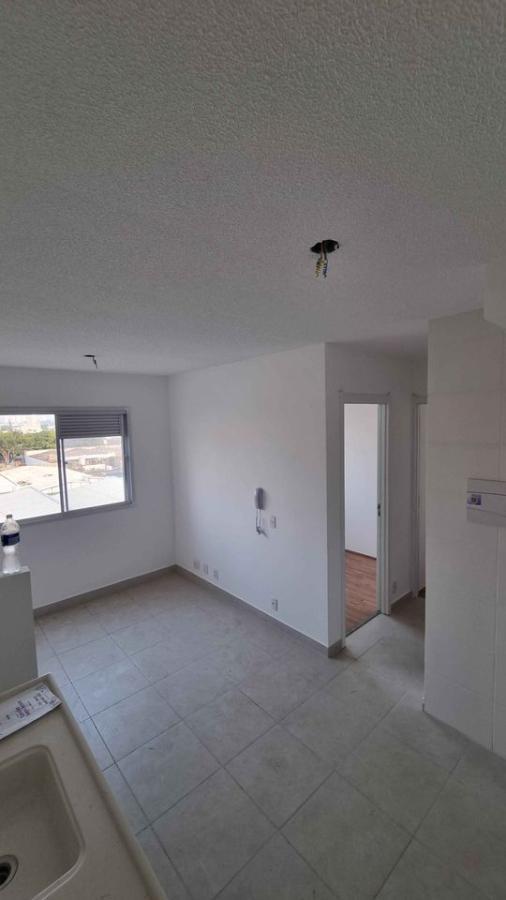 Apartamento para alugar com 2 quartos, 33m² - Foto 2