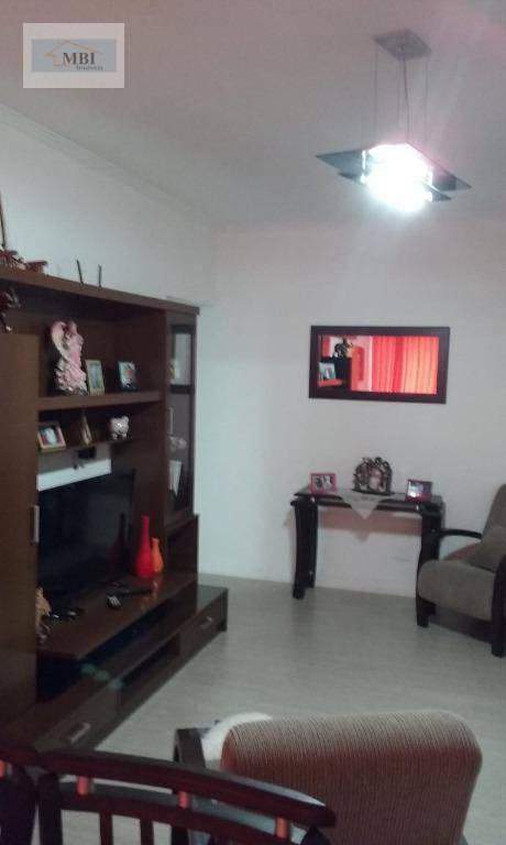 Apartamento à venda com 2 quartos, 70m² - Foto 13