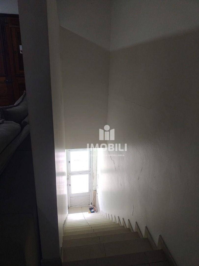 Casa à venda com 4 quartos, 198m² - Foto 18