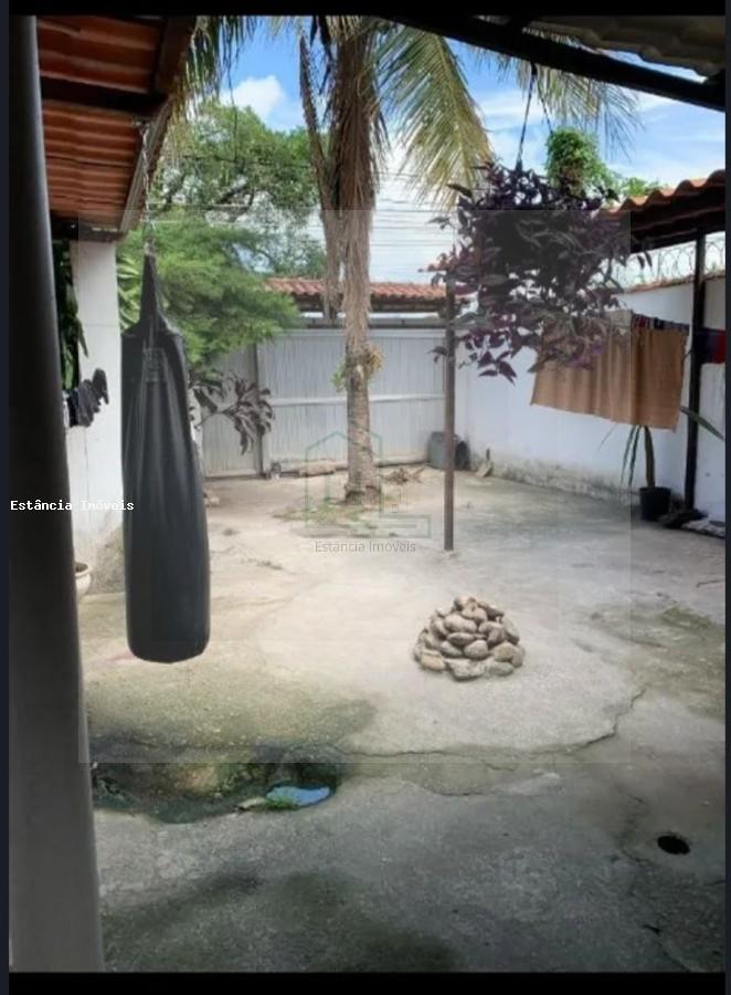 Casa à venda com 2 quartos, 360m² - Foto 3