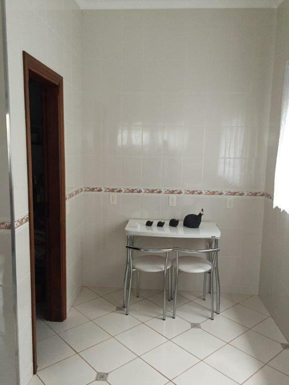 Chácara à venda com 5 quartos, 1204m² - Foto 29