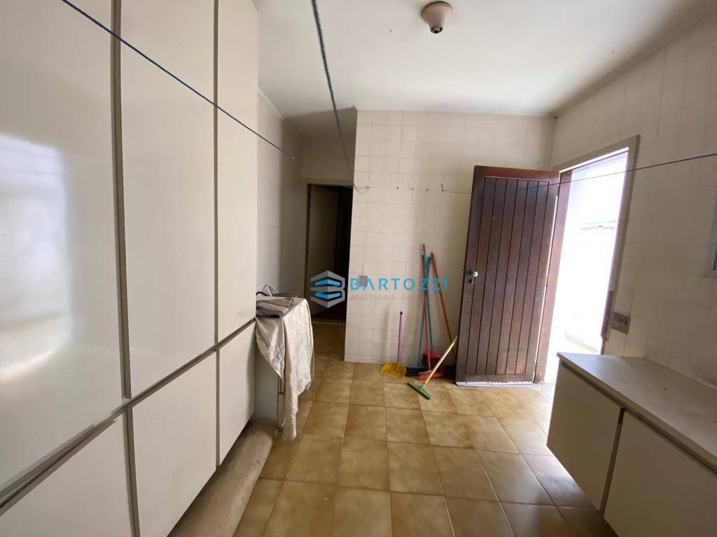 Sobrado à venda com 4 quartos, 650m² - Foto 20