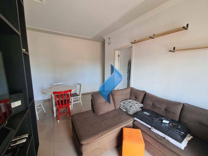 Apartamento para alugar com 2 quartos, 76m² - Foto 4