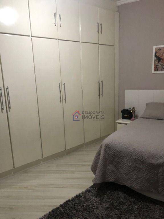 Apartamento à venda com 3 quartos, 110m² - Foto 19