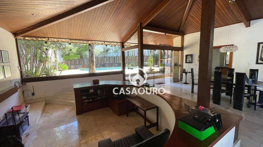 Casa à venda com 5 quartos, 750m² - Foto 6