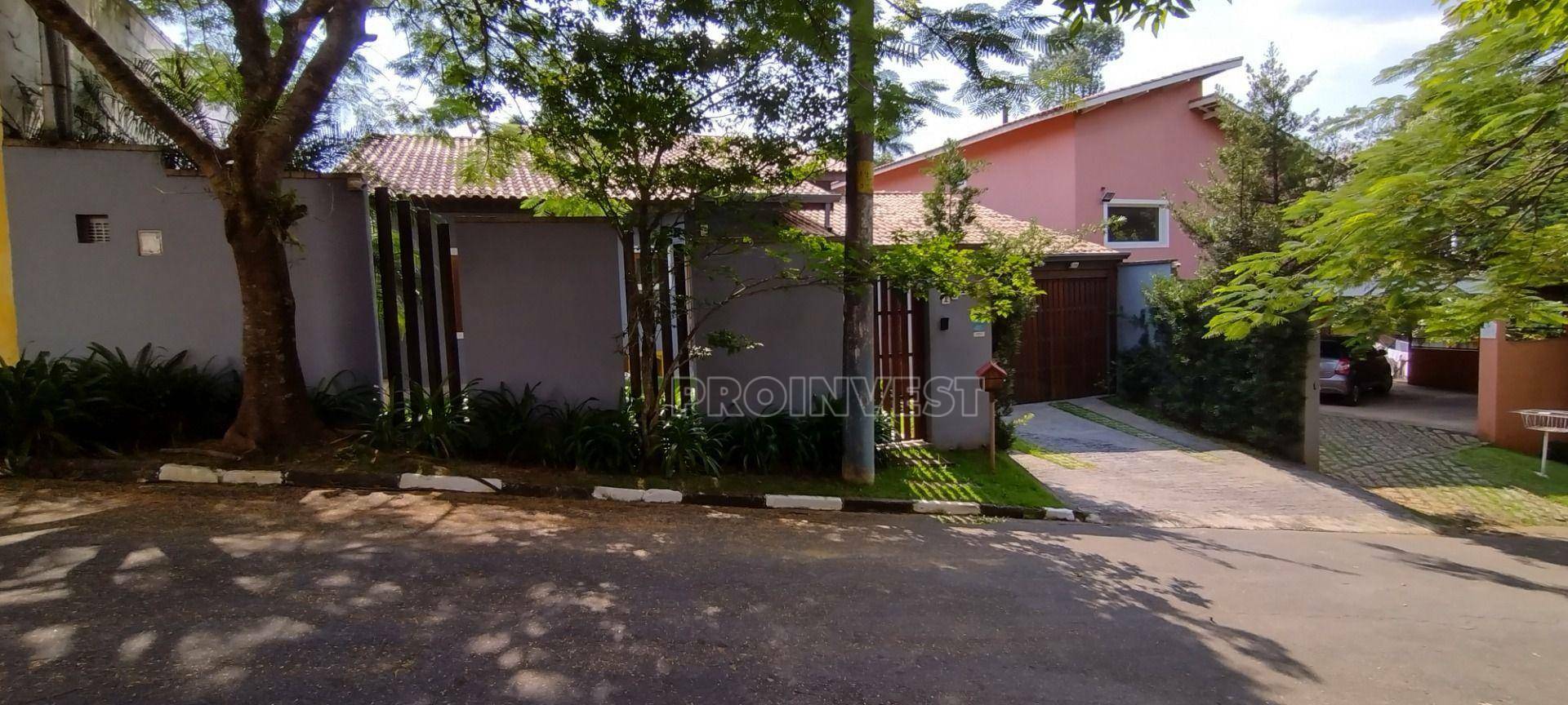 Casa à venda com 3 quartos, 239m² - Foto 3