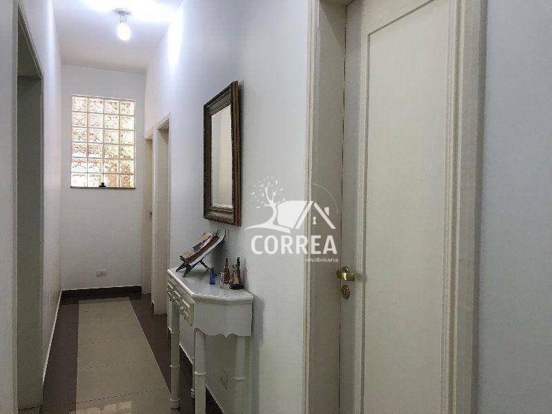 Casa à venda com 4 quartos, 366m² - Foto 12