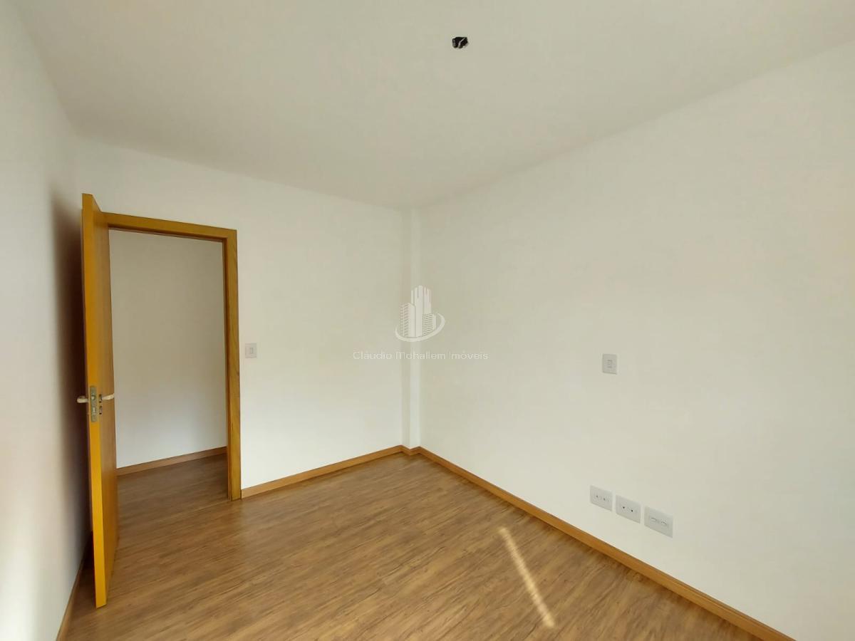 Apartamento à venda com 3 quartos, 125m² - Foto 6