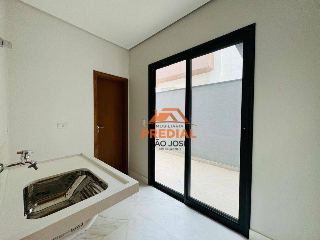 Casa de Condomínio à venda com 4 quartos, 350m² - Foto 30