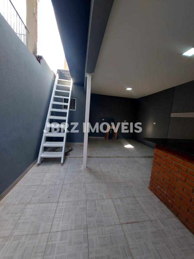 Casa para alugar com 4 quartos, 155m² - Foto 10