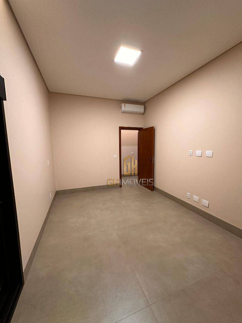 Casa à venda com 3 quartos, 200m² - Foto 3